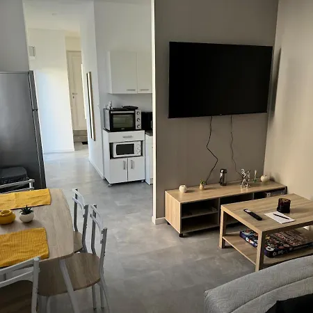 Petite Maison Centre *